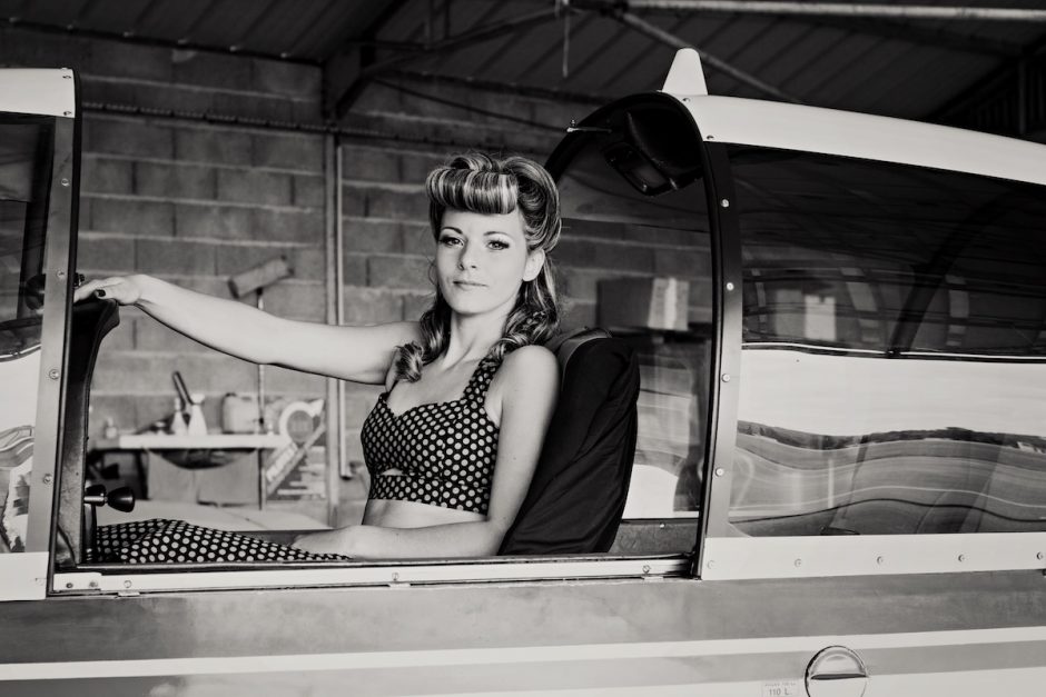 Photographie pin up en noir et blanc